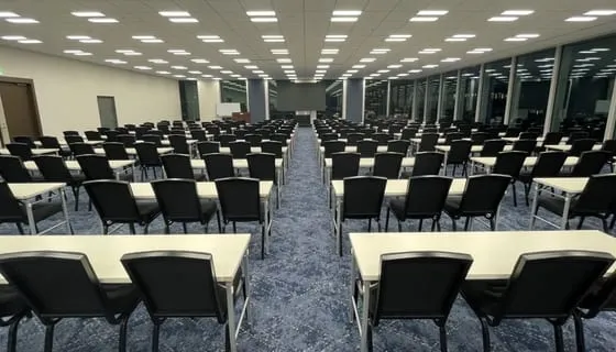 東京会場の会場内