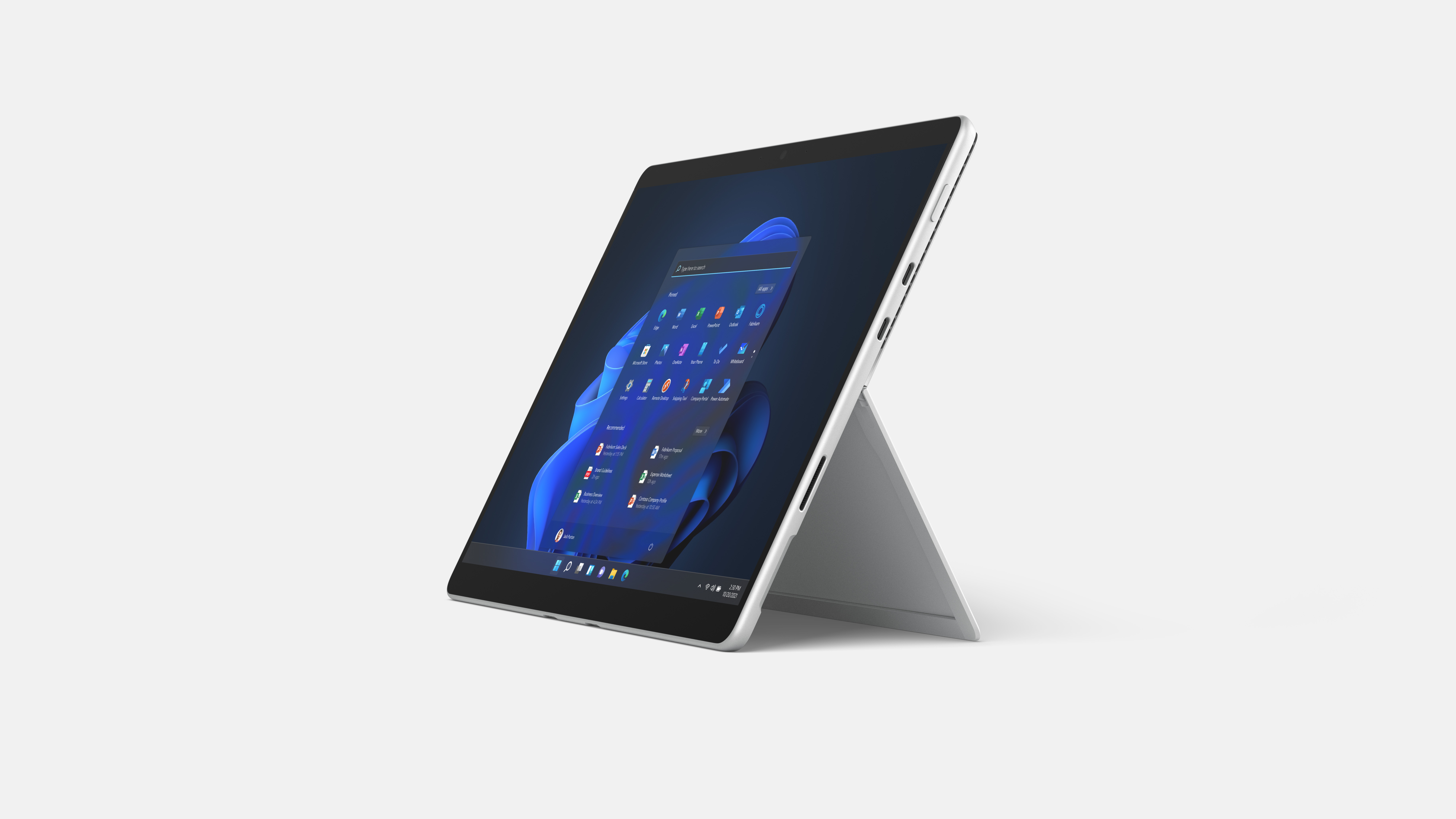 画像：Surface Pro8 LTE Advancedモデル(インテル社製CPU) Surface Pro9 with 5G(MS社製CPU)
